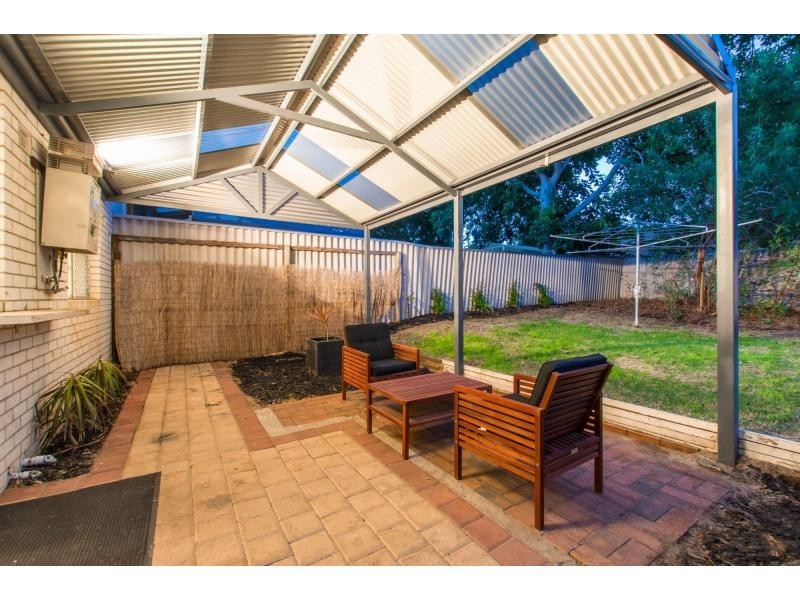 18F Wardlow Way, Balga WA 6061