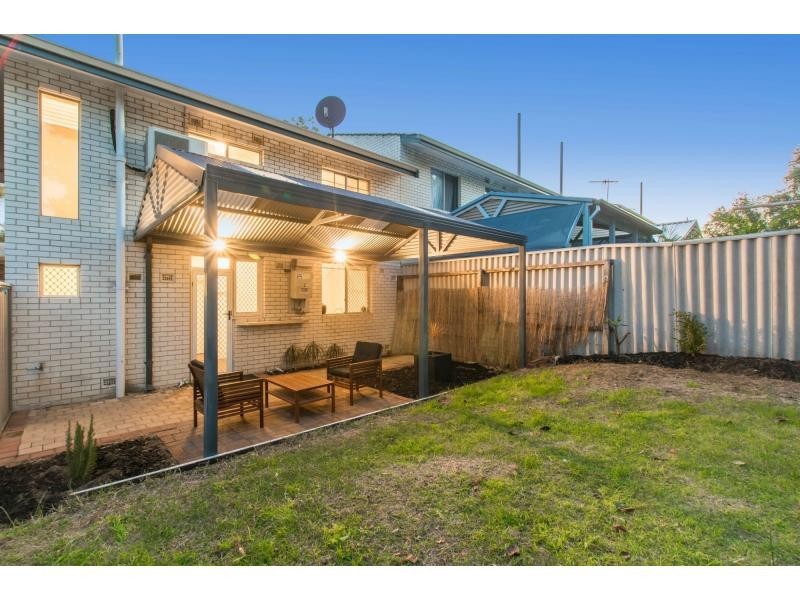 18F Wardlow Way, Balga WA 6061