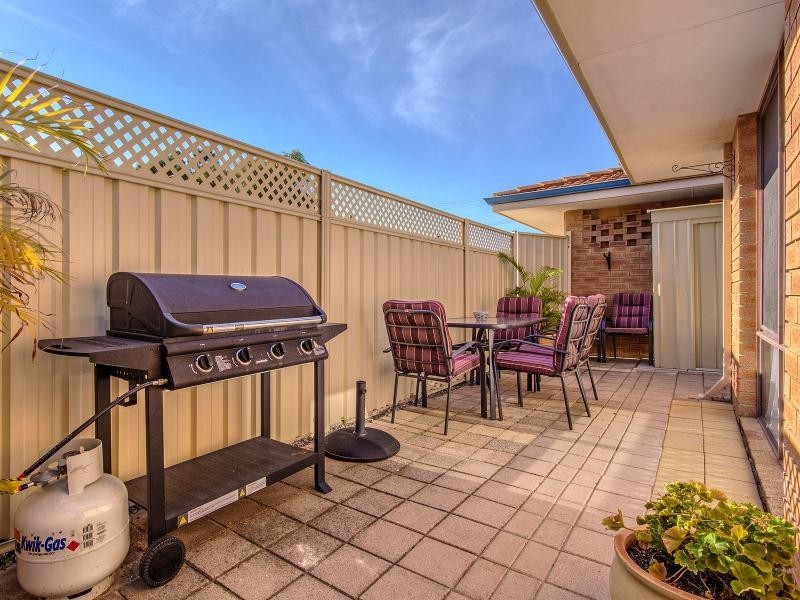 6/82 Kent Street, Rockingham WA 6168