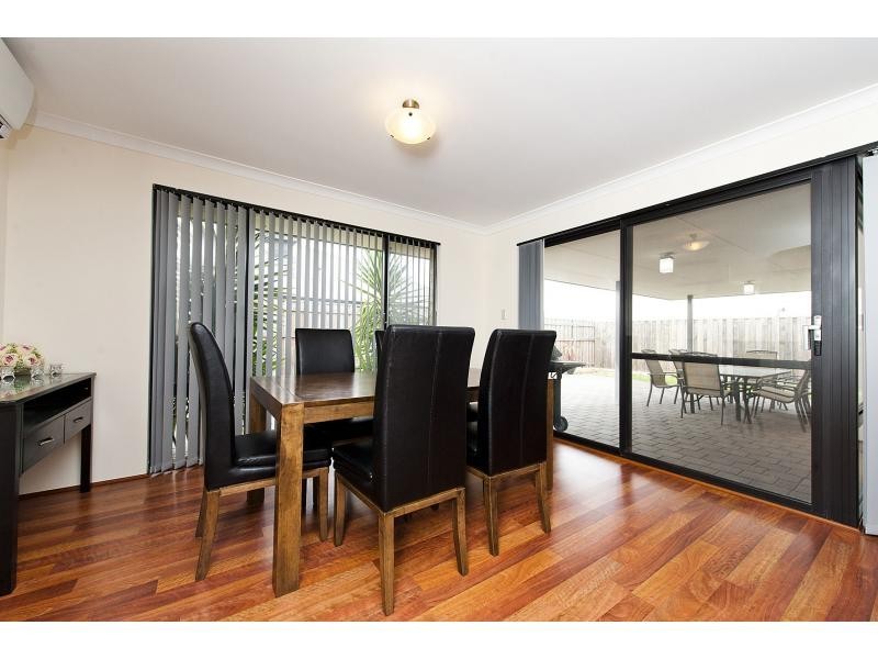 8 Vasse Gardens, Ellenbrook WA 6069