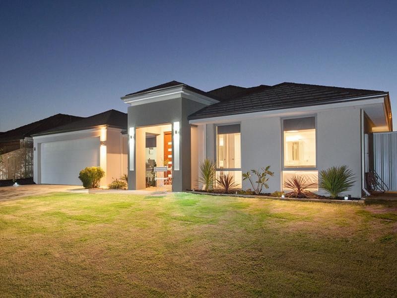 32 Hennessy Drive, Ashby WA 6065