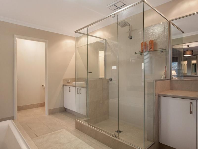 32 Hennessy Drive, Ashby WA 6065