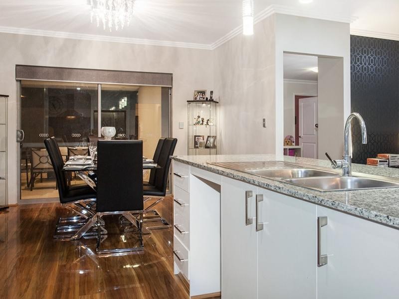 32 Hennessy Drive, Ashby WA 6065