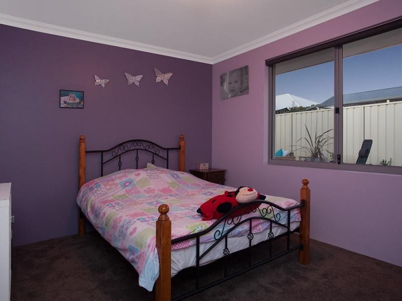 32 Hennessy Drive, Ashby WA 6065