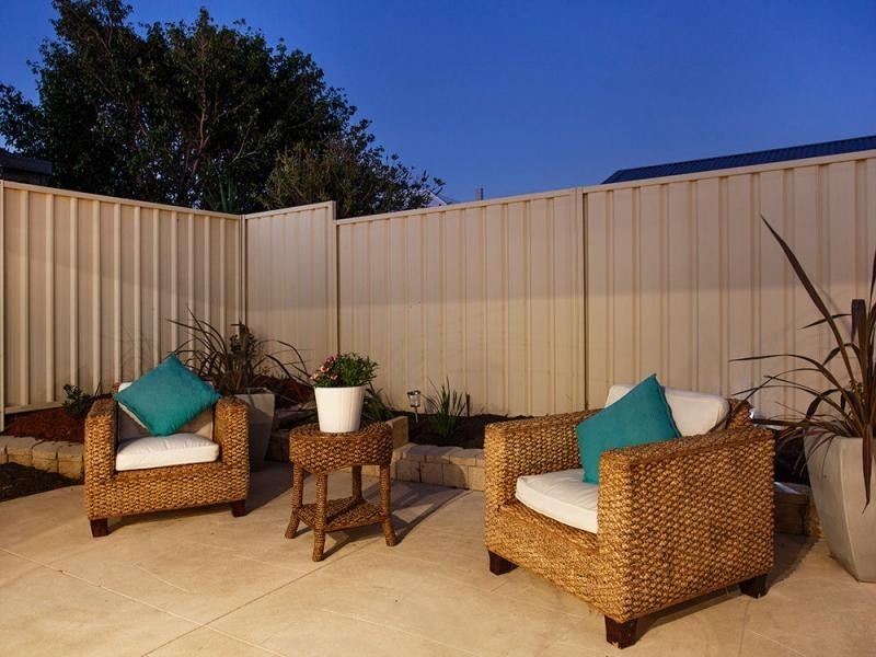 32 Hennessy Drive, Ashby WA 6065