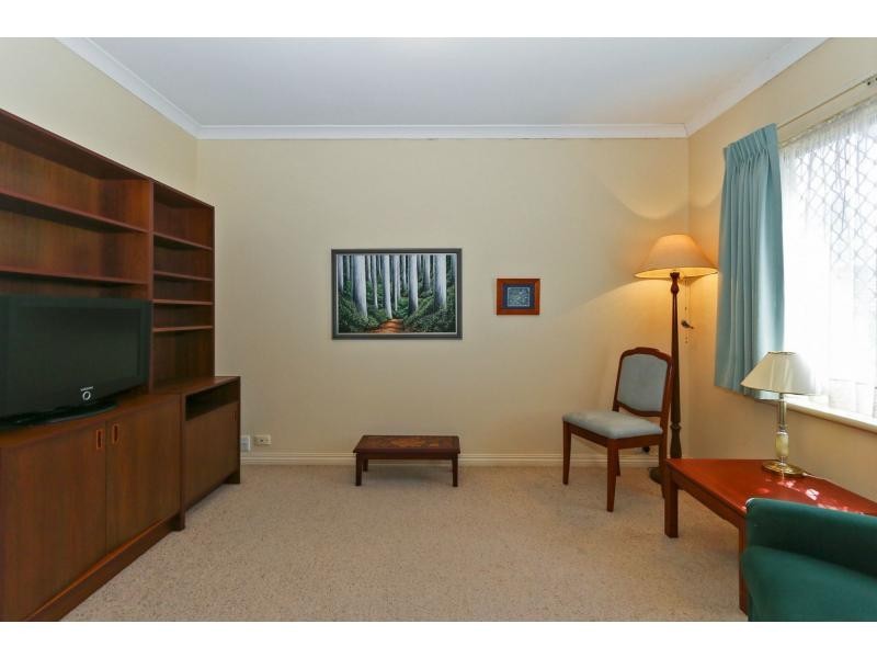 8/178-180 Fern Road, Wilson WA 6107