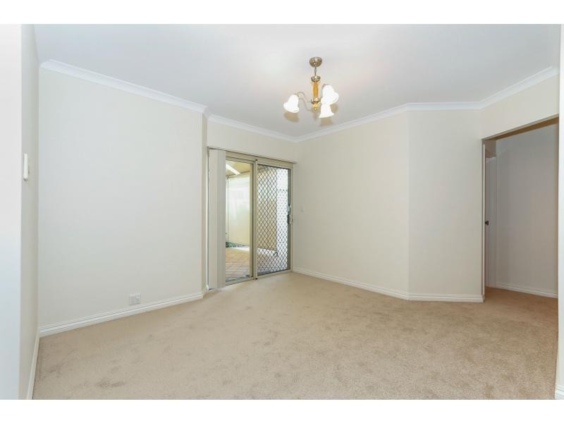 8/178-180 Fern Road, Wilson WA 6107