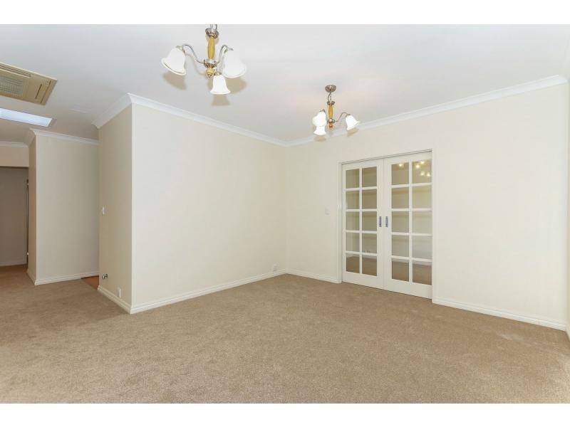 8/178-180 Fern Road, Wilson WA 6107