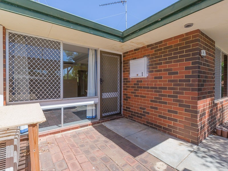 17a Alola Street, Kelmscott WA 6111
