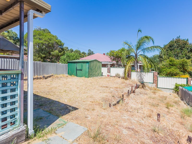 17a Alola Street, Kelmscott WA 6111