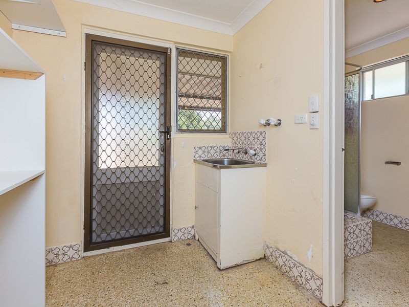 17a Alola Street, Kelmscott WA 6111