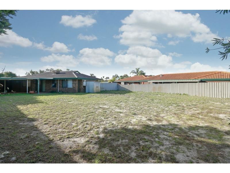 13 Nash Place, Beechboro WA 6063