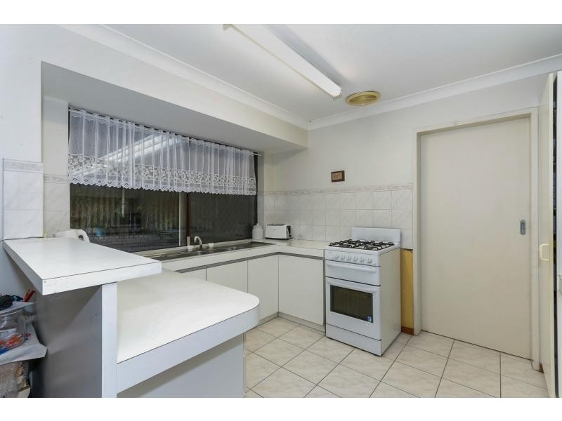 13 Nash Place, Beechboro WA 6063