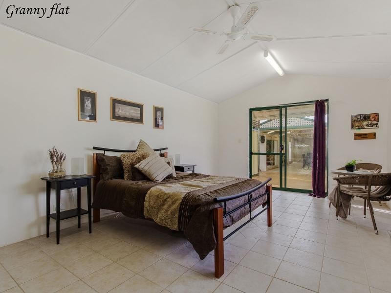 19 Biscayne Street, Safety Bay WA 6169