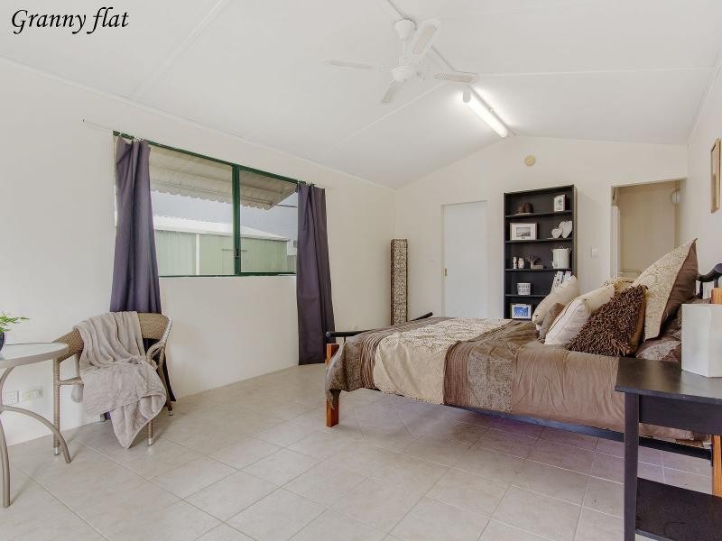 19 Biscayne Street, Safety Bay WA 6169