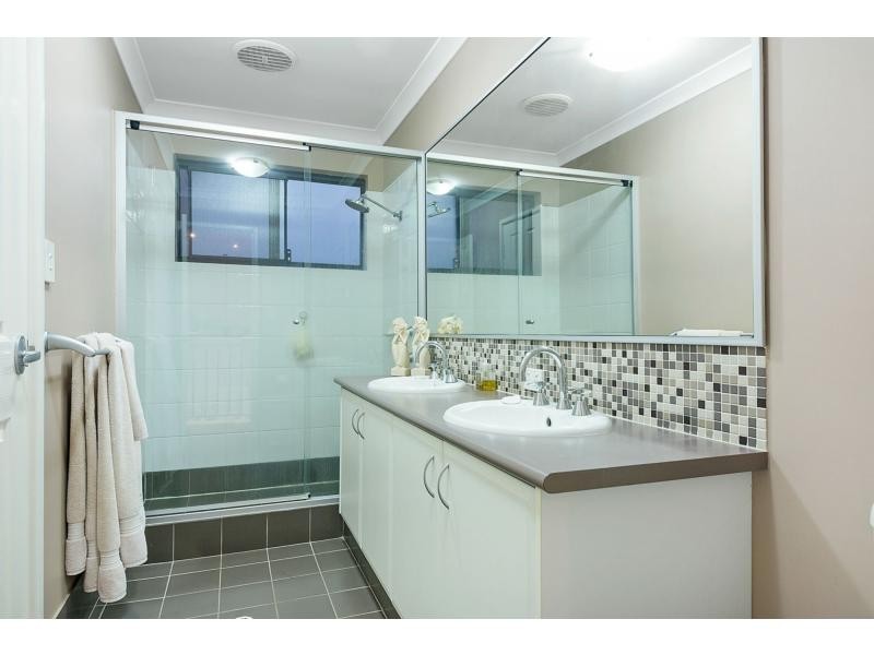 7 Sottogrande View, Connolly WA 6027