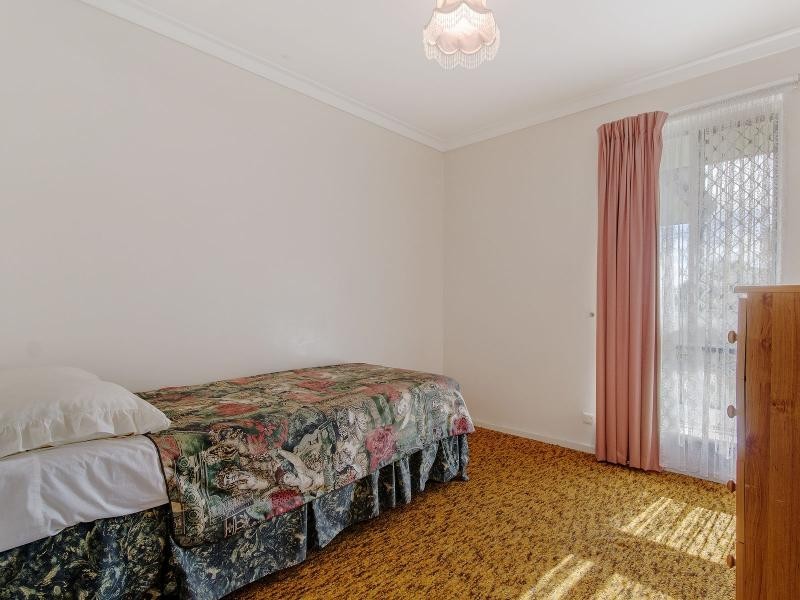 23 Wallsend Street, Safety Bay WA 6169