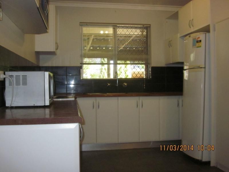 13 Selby Street, Armadale WA 6112