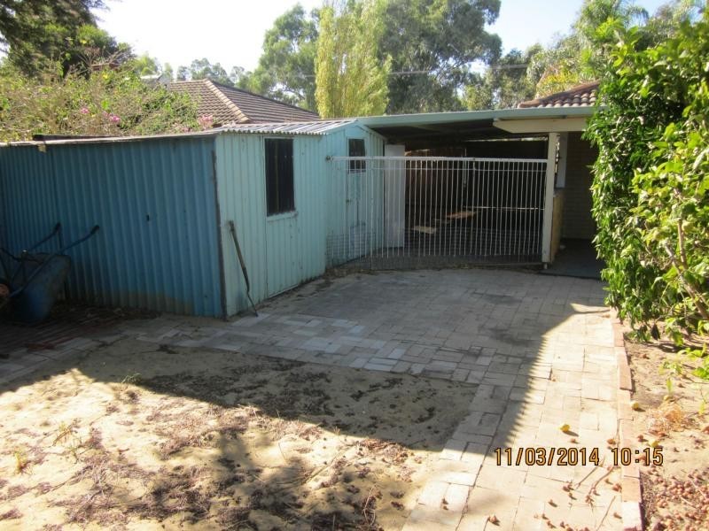 13 Selby Street, Armadale WA 6112