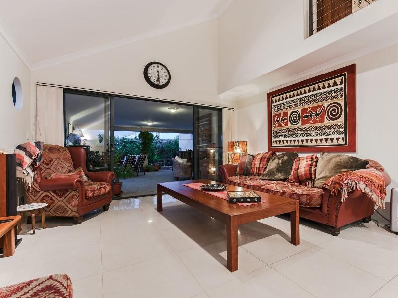 40 Rees Crescent, Rockingham WA 6168