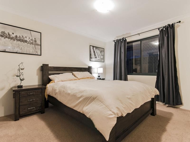 40 Rees Crescent, Rockingham WA 6168