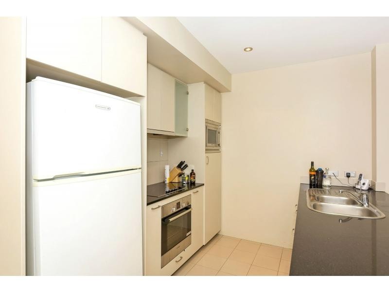 57/18 Tanunda Drive, Rivervale WA 6103