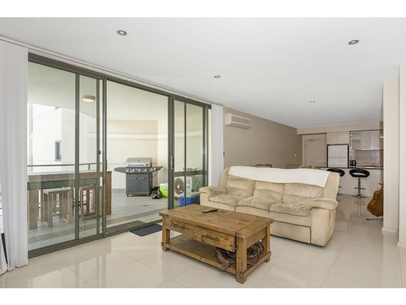 57/18 Tanunda Drive, Rivervale WA 6103