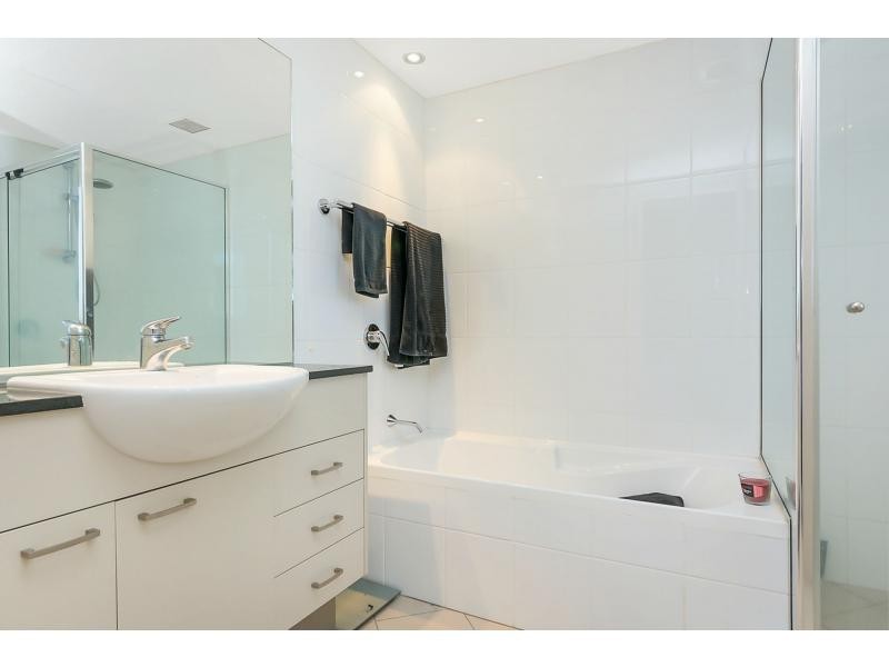 57/18 Tanunda Drive, Rivervale WA 6103