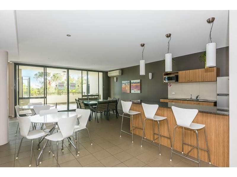 57/18 Tanunda Drive, Rivervale WA 6103