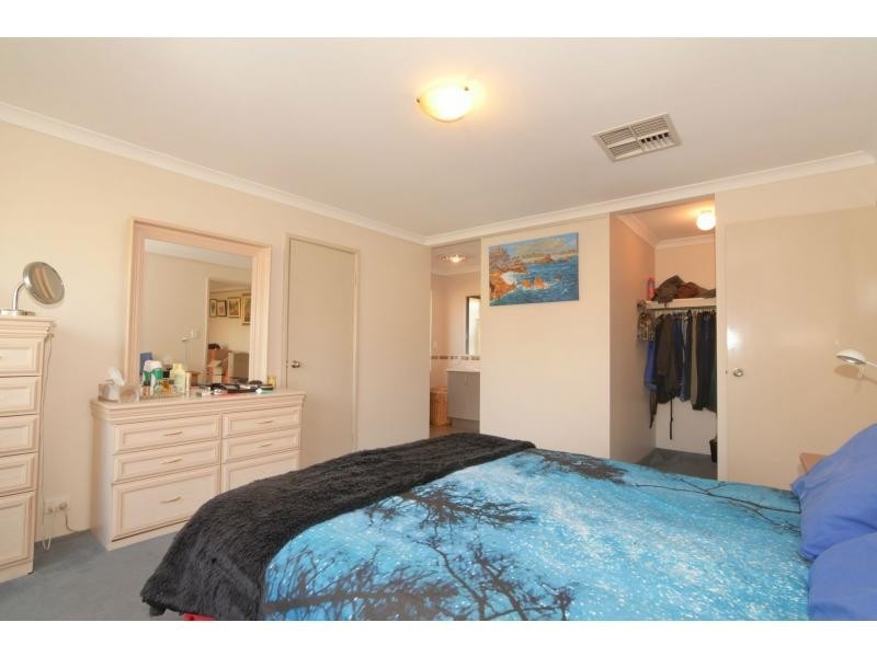 12 Maverick Promenade, Shoalwater WA 6169