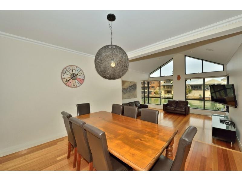 94 Avocet Island Quay, Wannanup WA 6210