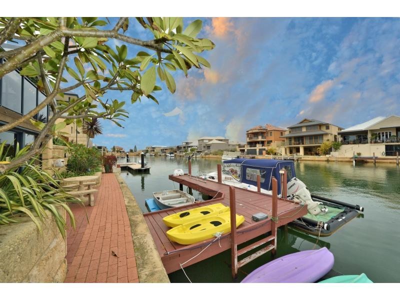 94 Avocet Island Quay, Wannanup WA 6210
