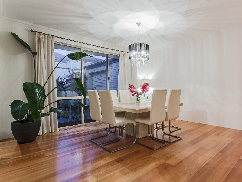 12 Powis Way, Warnbro WA 6169