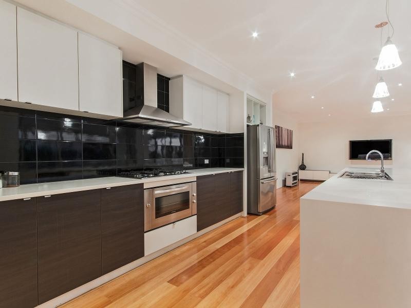 12 Powis Way, Warnbro WA 6169