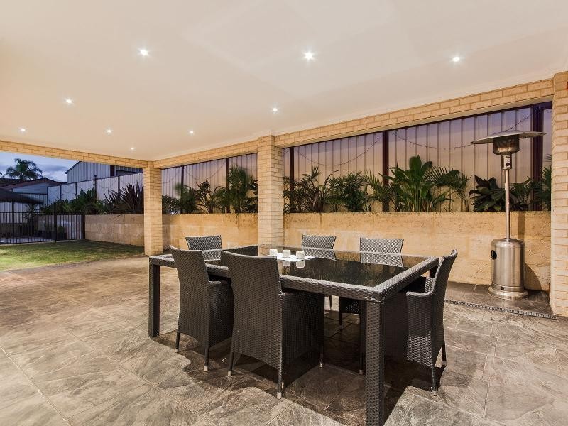 12 Powis Way, Warnbro WA 6169