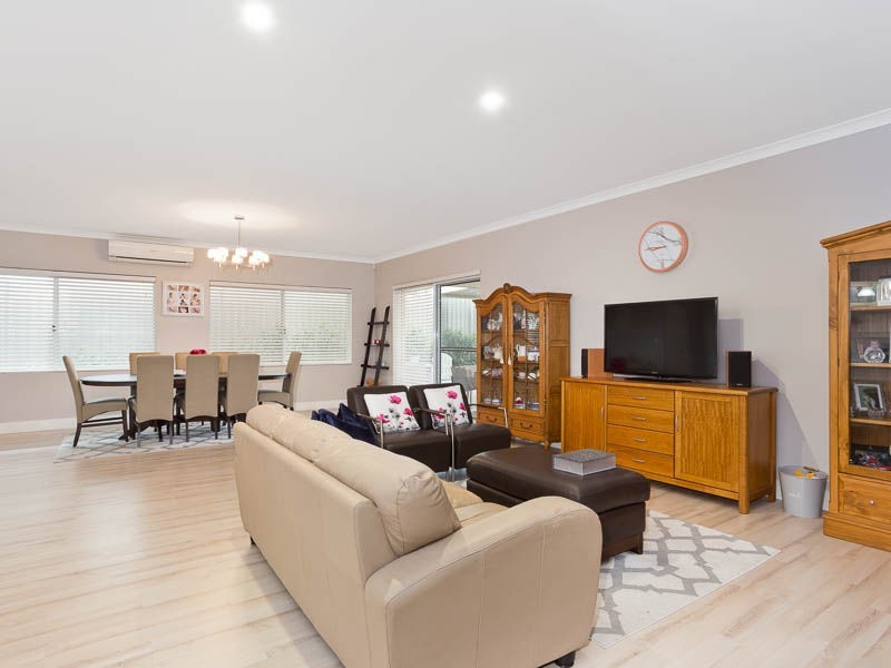 128 Mason Road, Piara Waters WA 6112