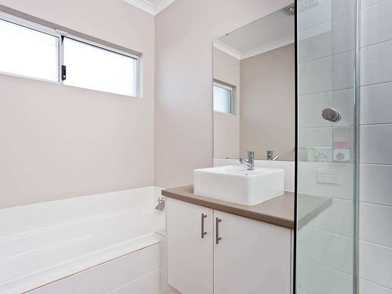 128 Mason Road, Piara Waters WA 6112