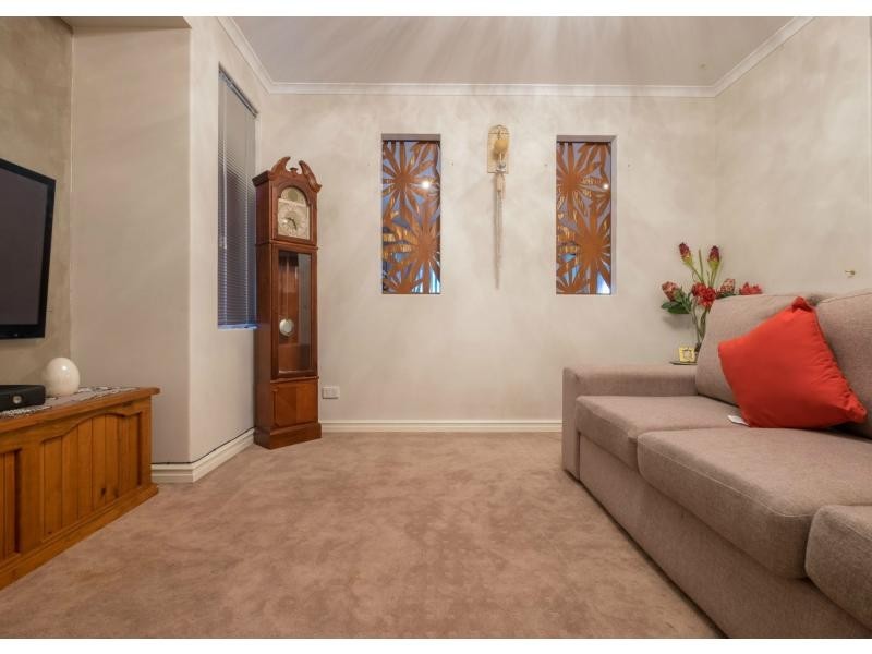 23 Hollins Bend, Madeley WA 6065