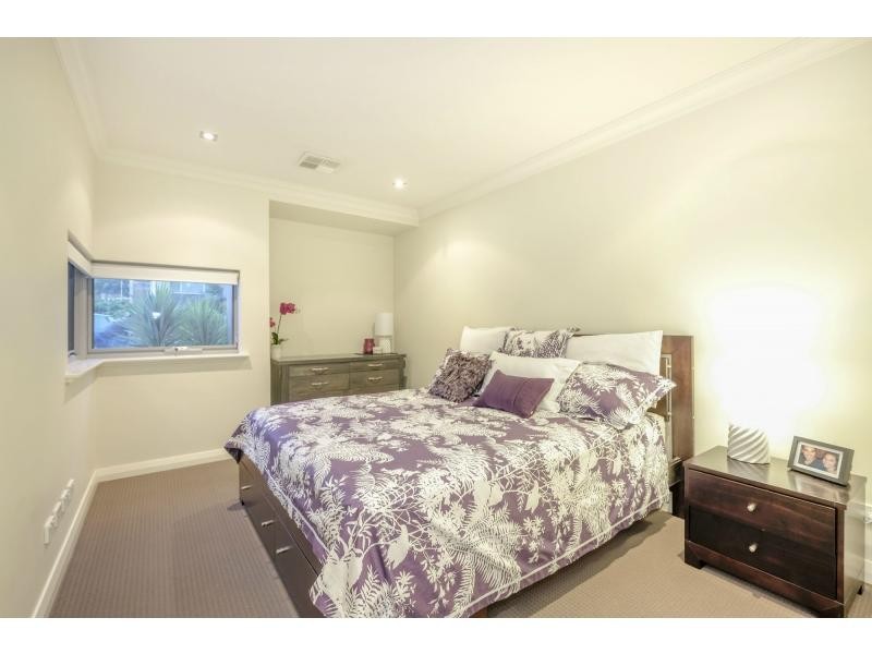 7 Hamer Avenue, Wembley Downs WA 6019