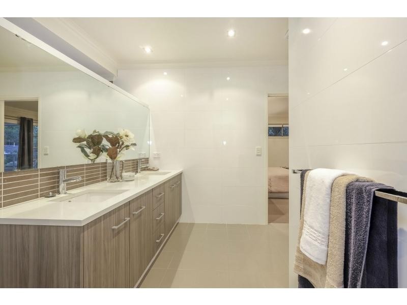 7 Hamer Avenue, Wembley Downs WA 6019