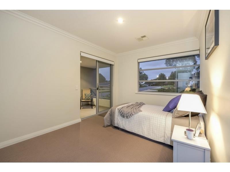 7 Hamer Avenue, Wembley Downs WA 6019