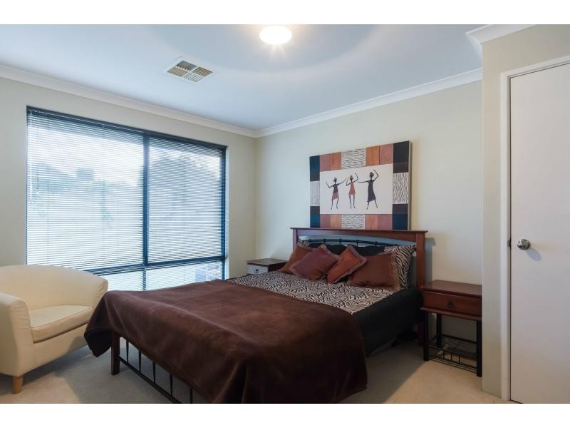 51 Bramley Loop, Madeley WA 6065