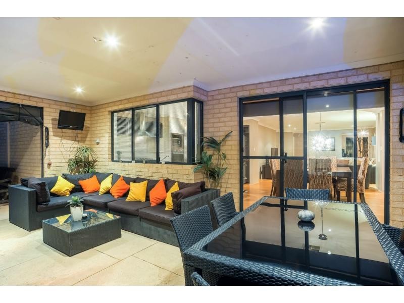 51 Bramley Loop, Madeley WA 6065