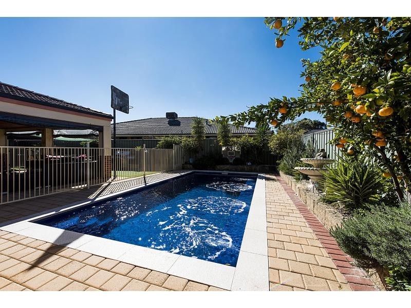 12 Strutt Parkway, Southern River WA 6110