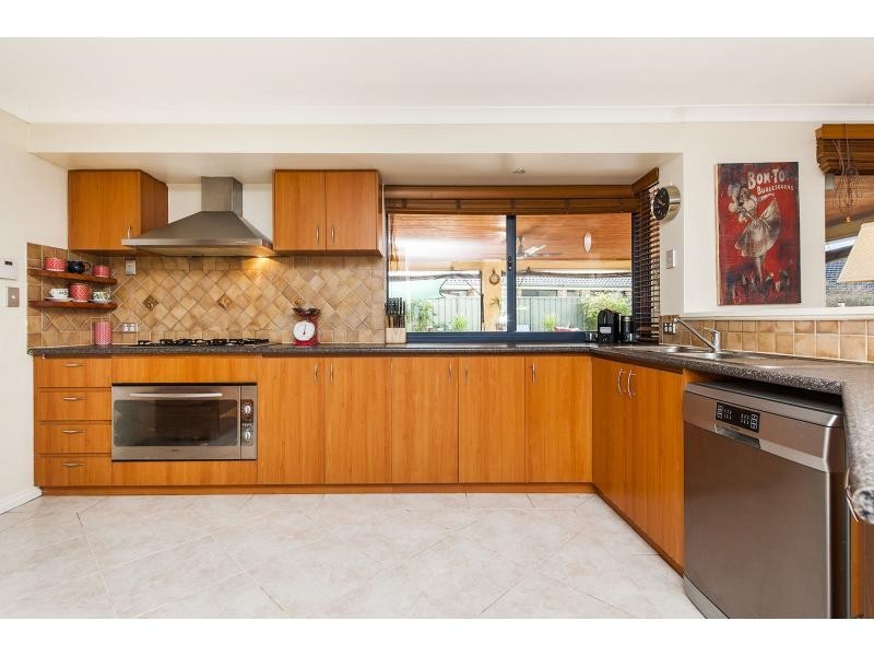 12 Strutt Parkway, Southern River WA 6110