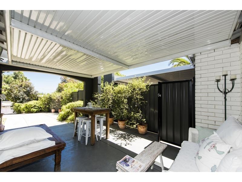 12 Bickford Place, Hamilton Hill WA 6163