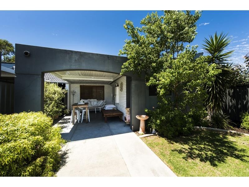 12 Bickford Place, Hamilton Hill WA 6163