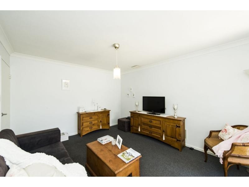 12 Bickford Place, Hamilton Hill WA 6163