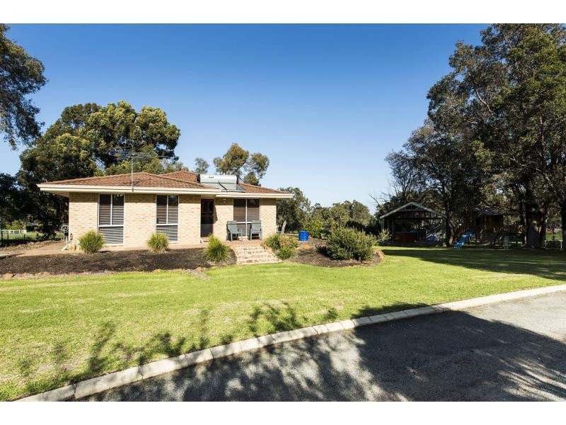 8 Jones Court, Serpentine WA 6125