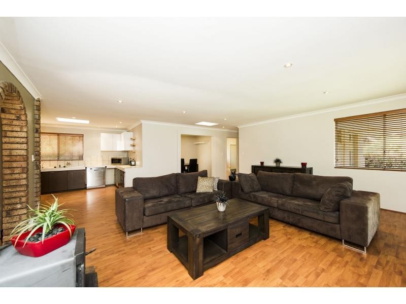 8 Jones Court, Serpentine WA 6125